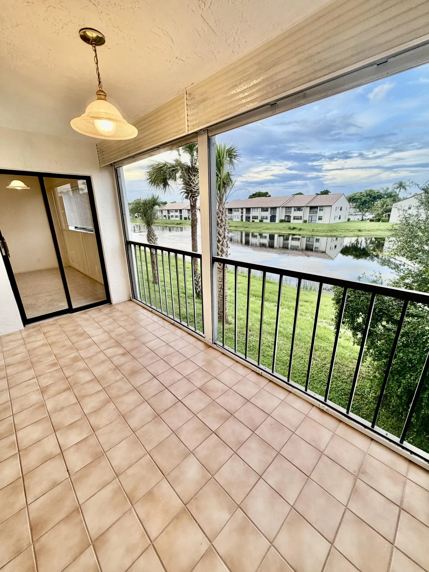 Screened Balcony