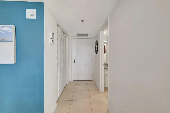 ENTRY FOYER