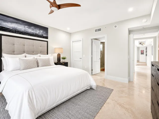 Guest bedroom