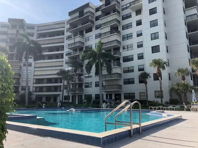 Resort style heated pool at Intracoastal waterways. Enjoy a parade of boats as you relax at the pool.