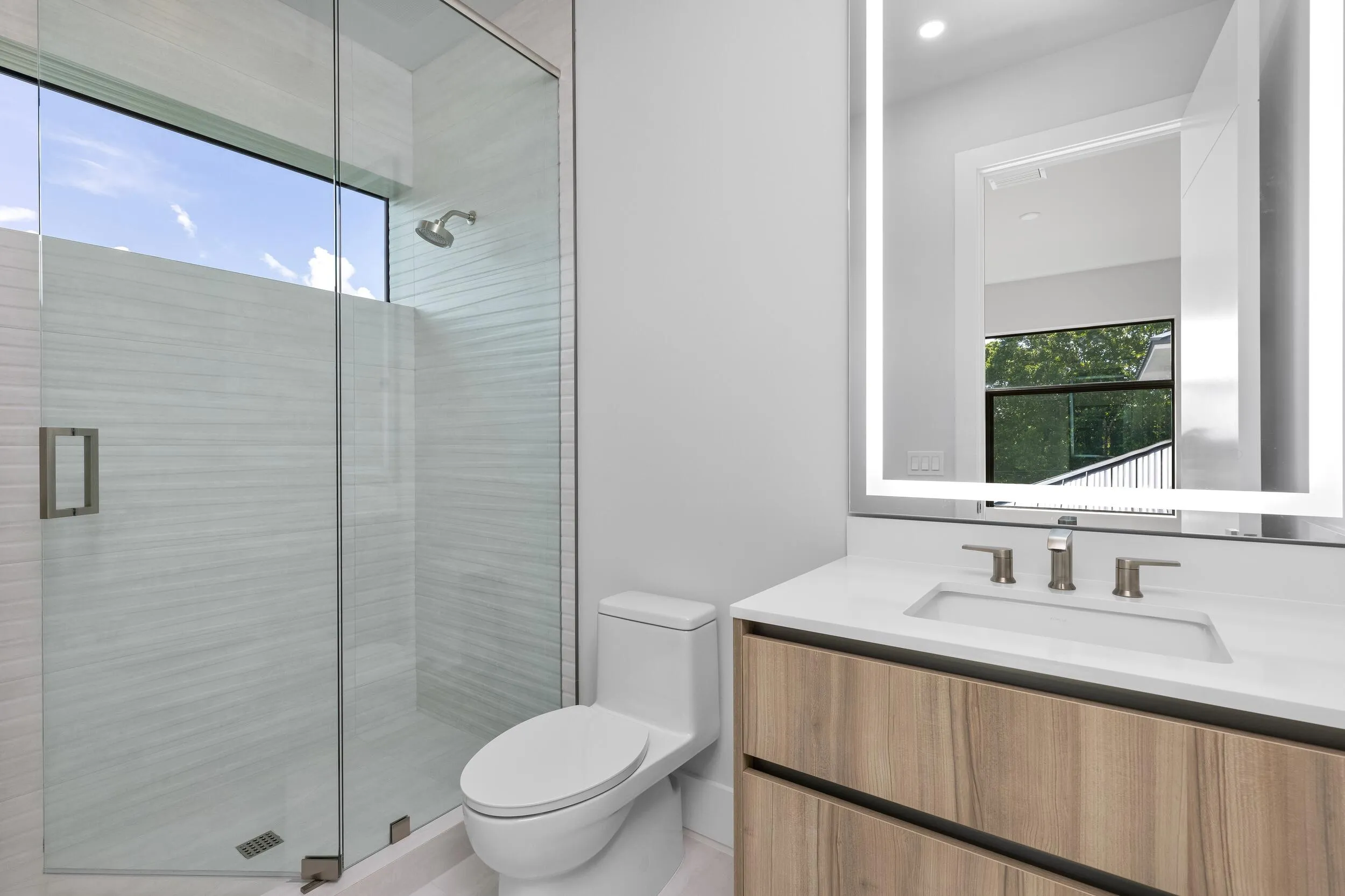 Guest Bath 7