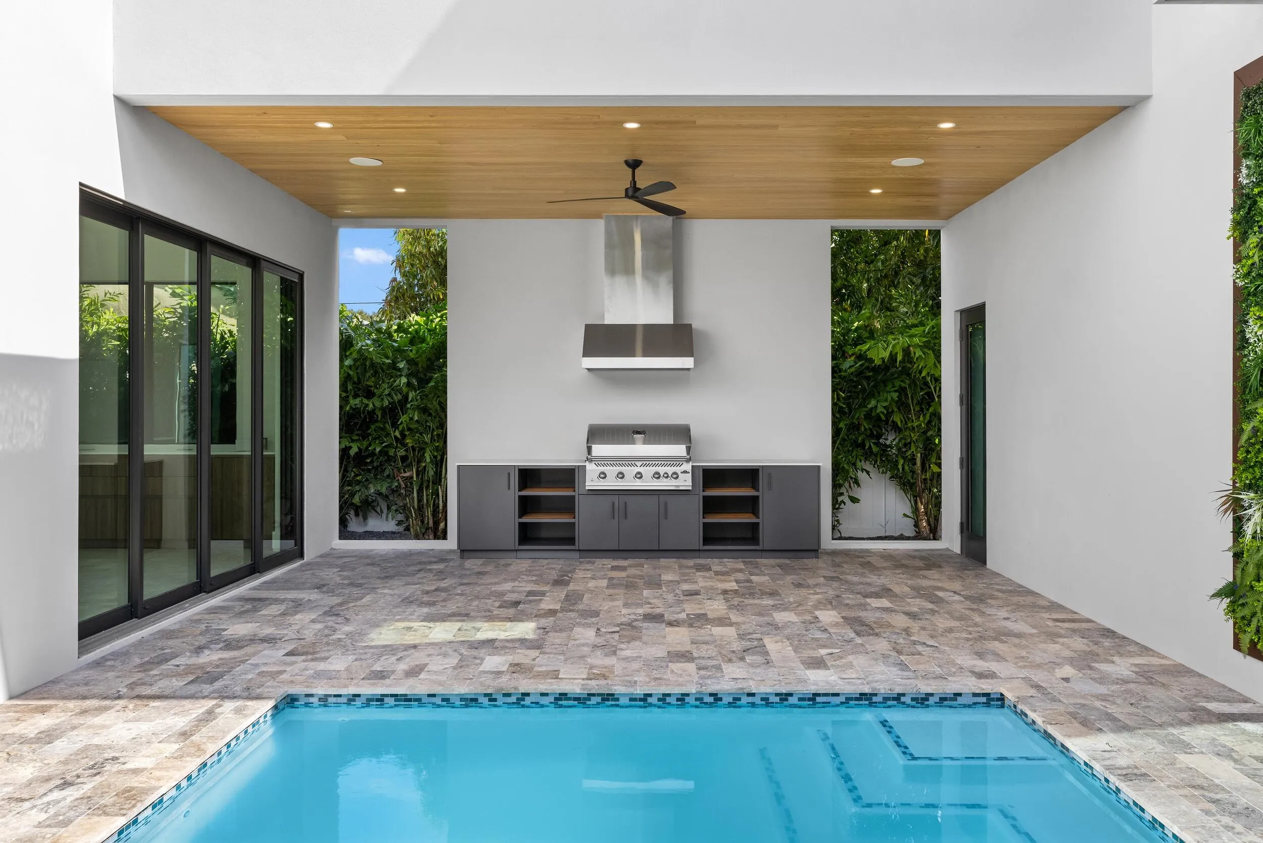 Pool 3