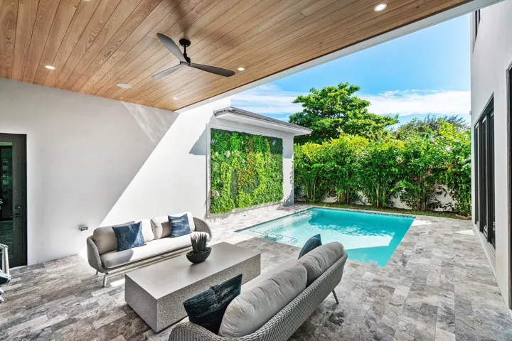046-827Southeast2ndAvenue-DelrayBeach-FL