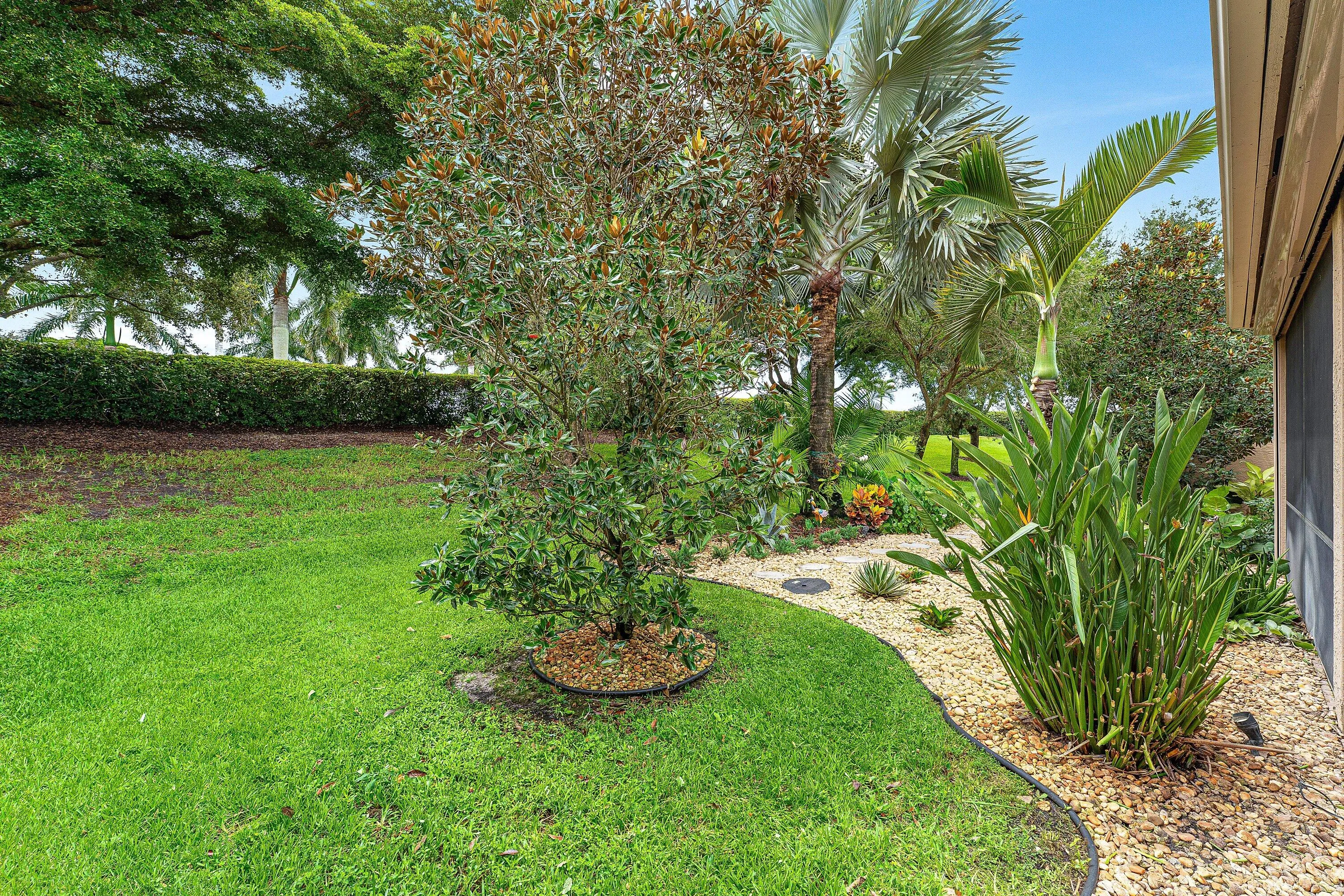 033-9989YellowfieldDrive-BoyntonBeach-FL