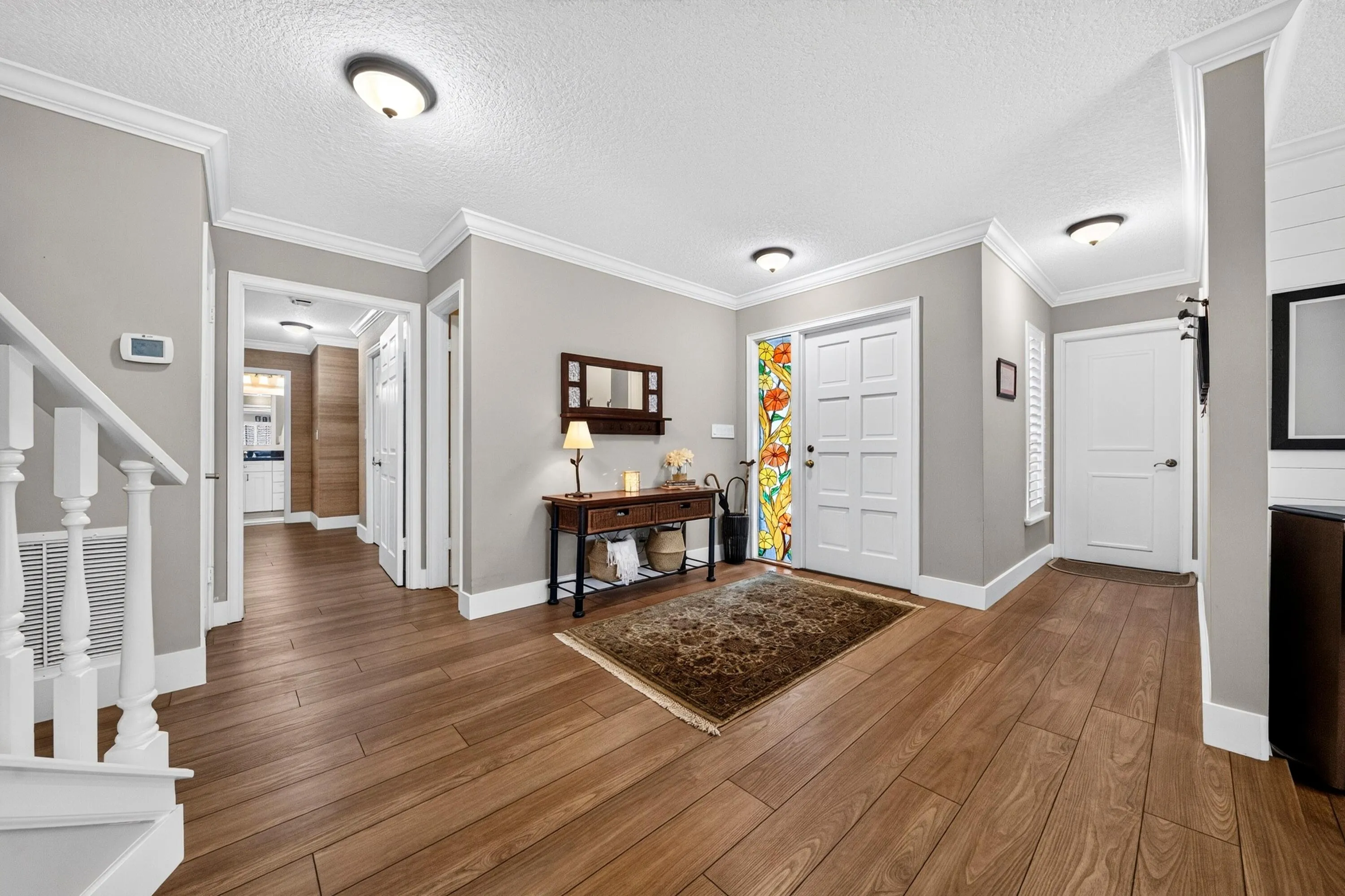 008-065-Foyer-4000x2666