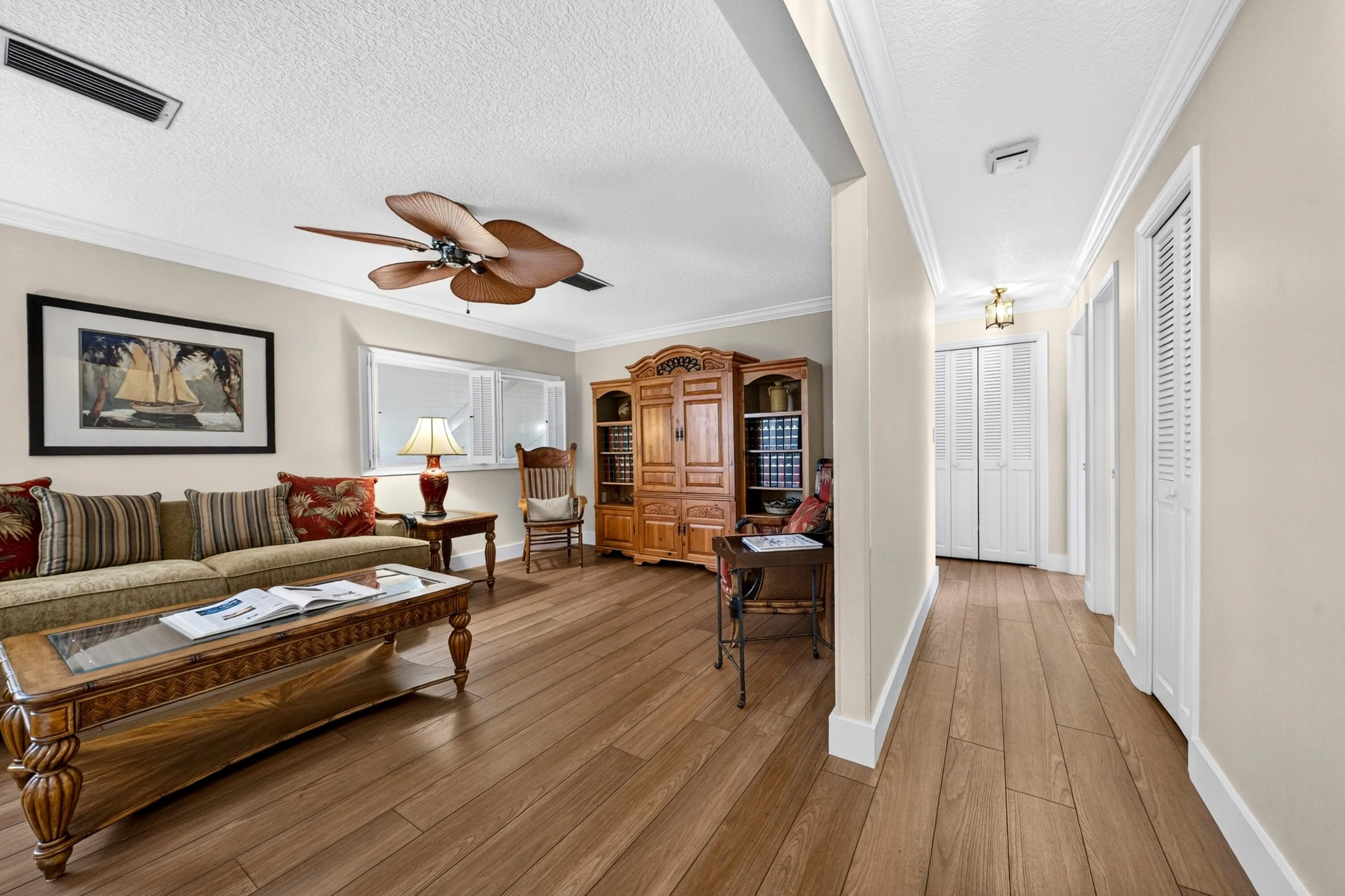 036-011-Loft-4000x2664