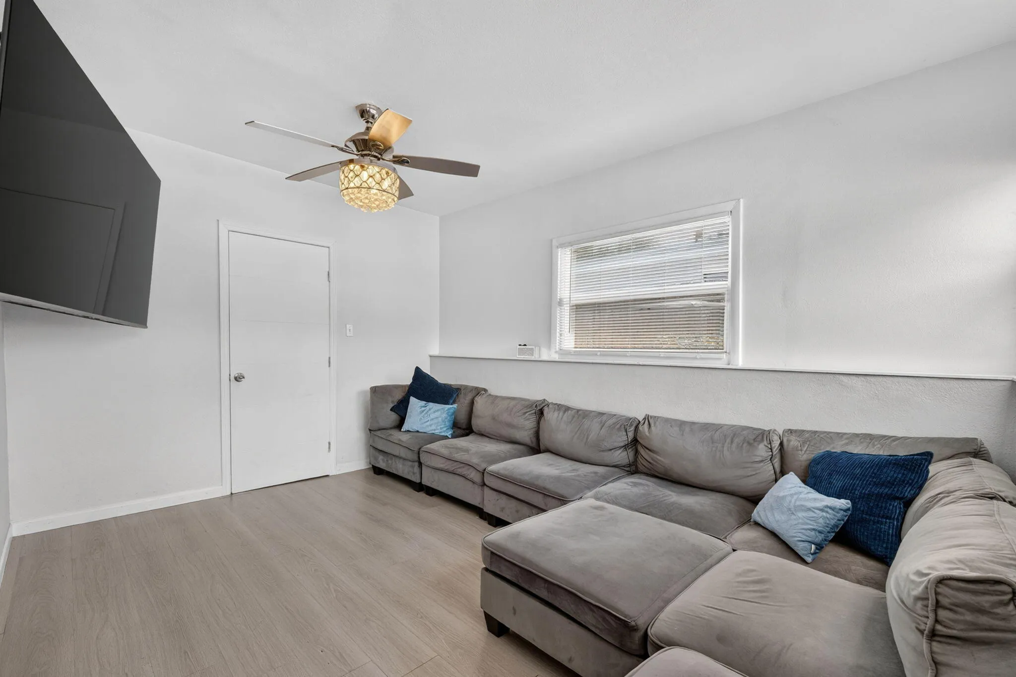12-web-or-mls-DSC02668