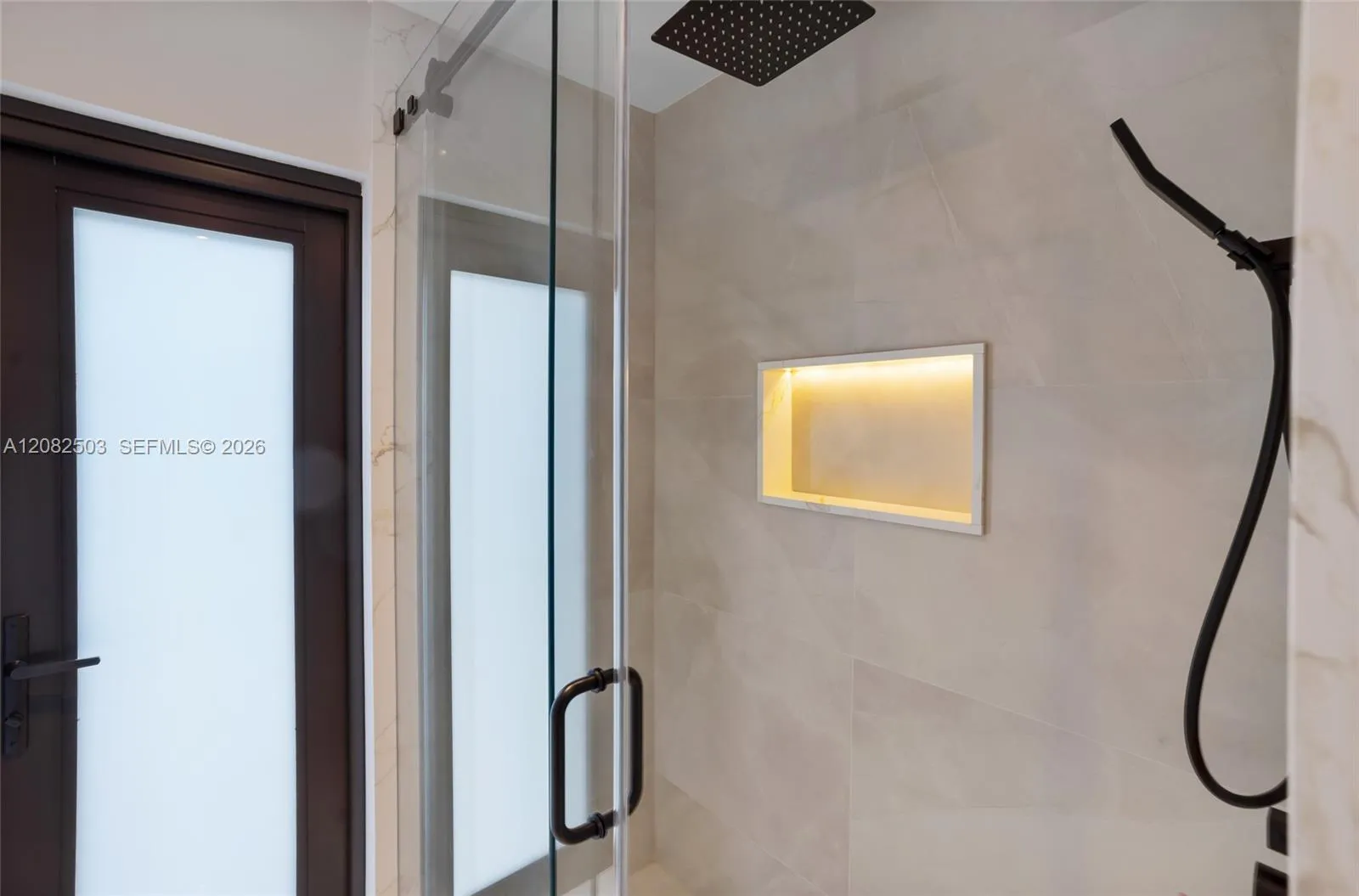 Cabana Bathroom