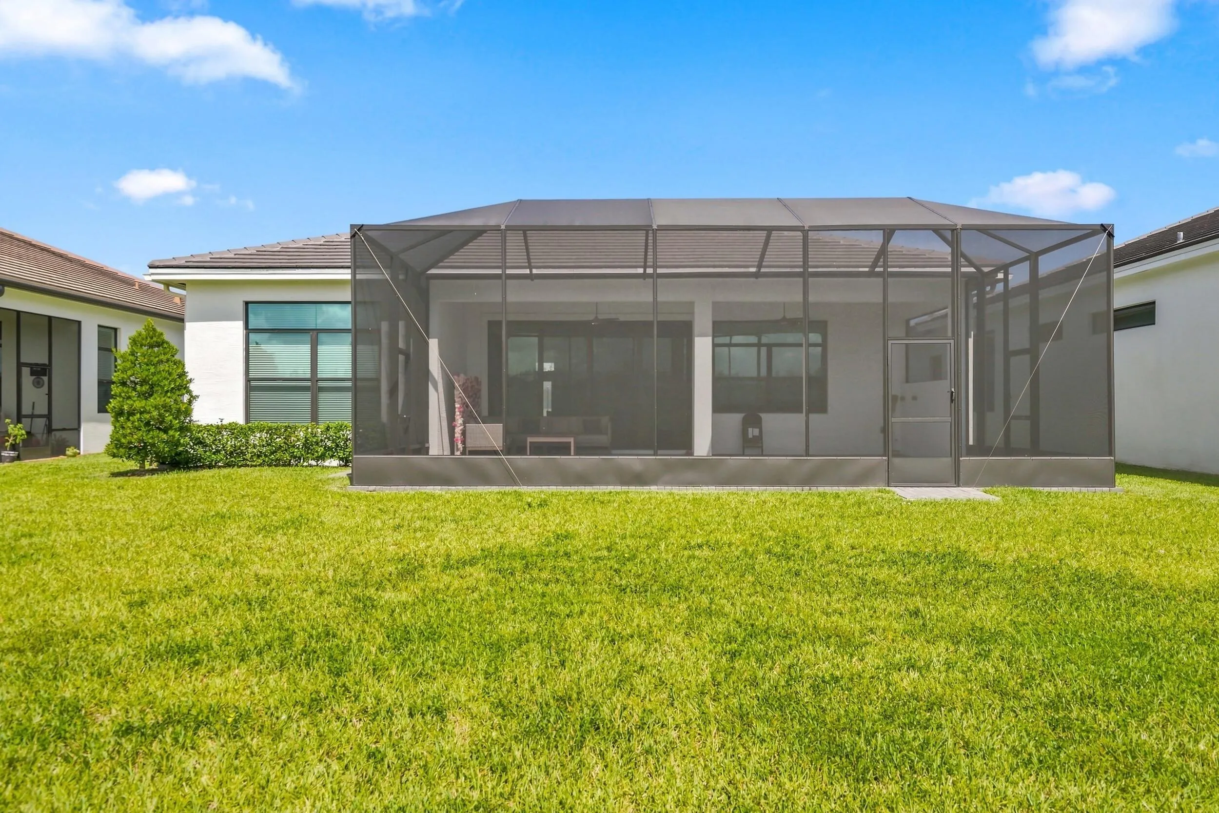 Property photo 44