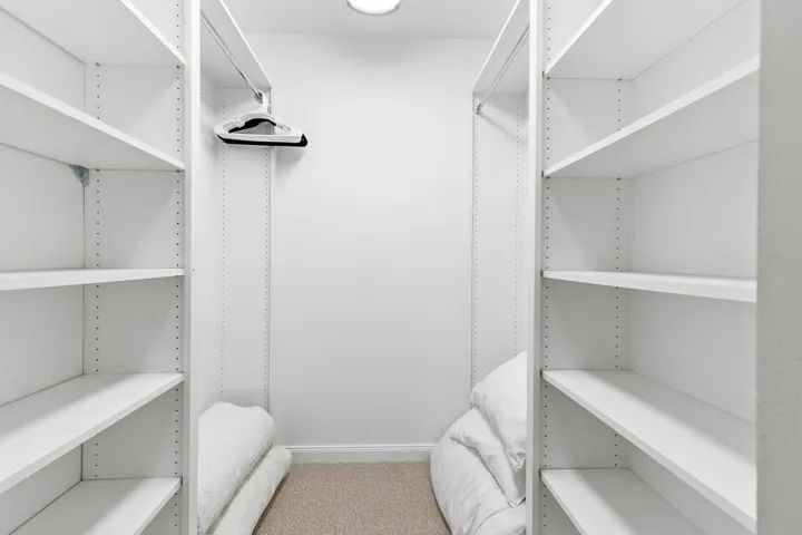 Guest Bedroom Closet