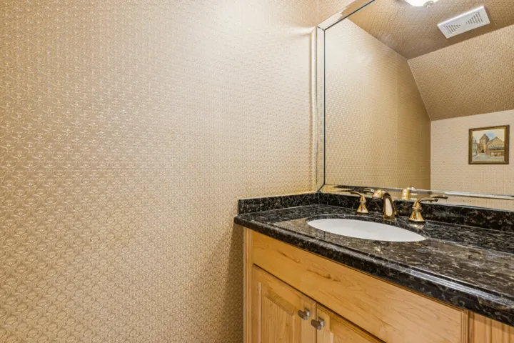 4788_Esedra_Court_012Ave