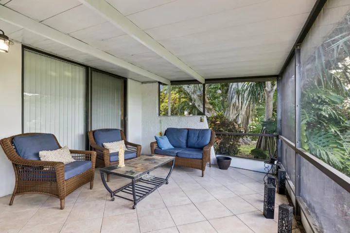 4788_Esedra_Court_024Ave