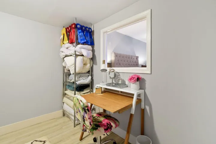 Closet