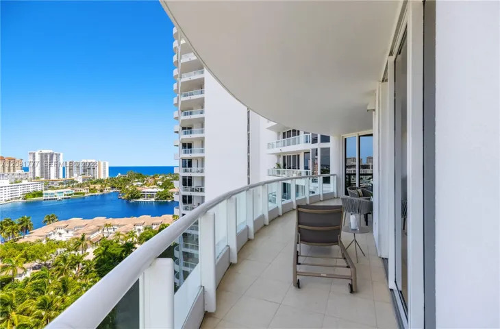 North Balcony + Ocean view