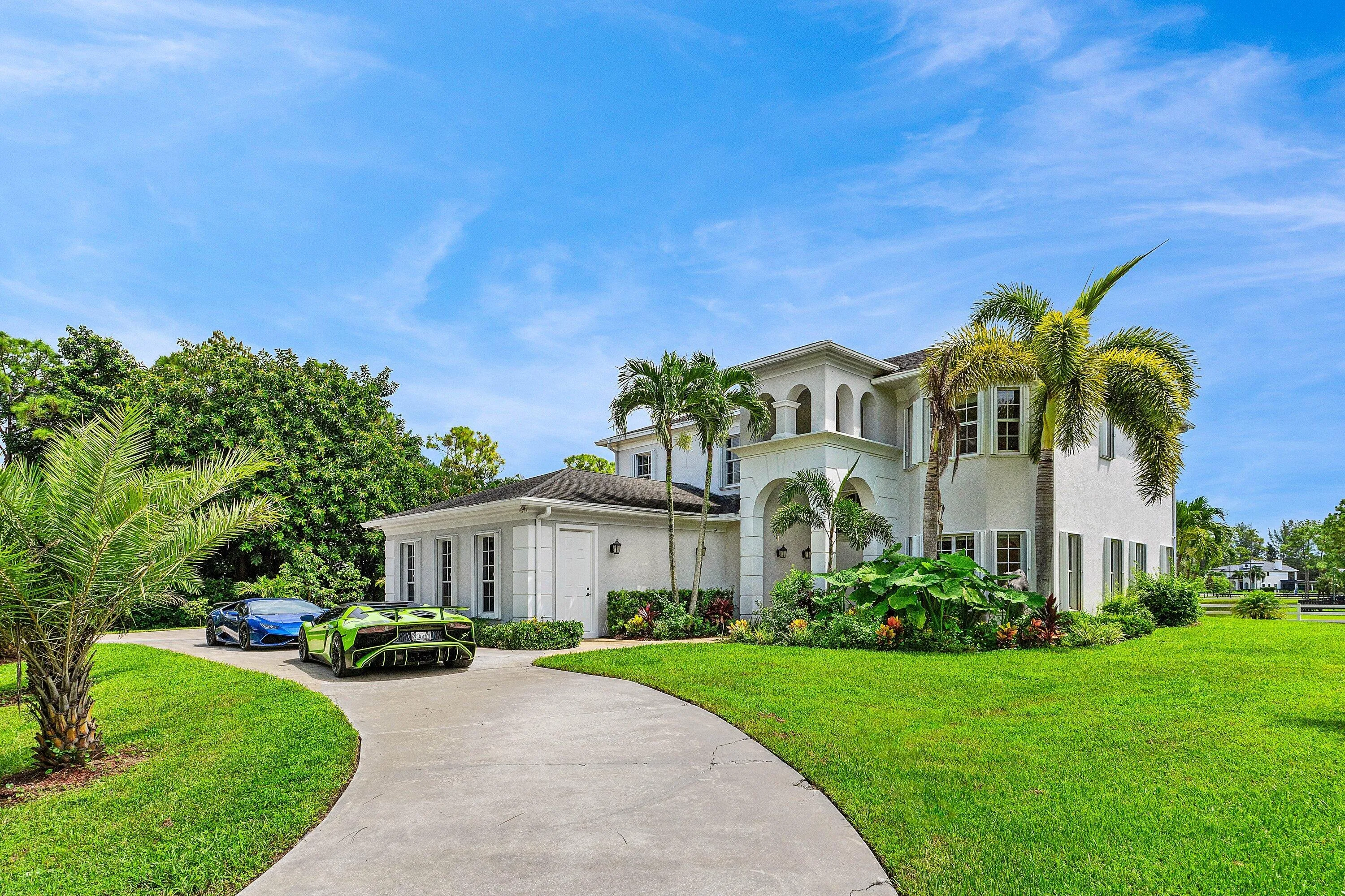 Gorgeous 2 Story Home on 5 lush Acres