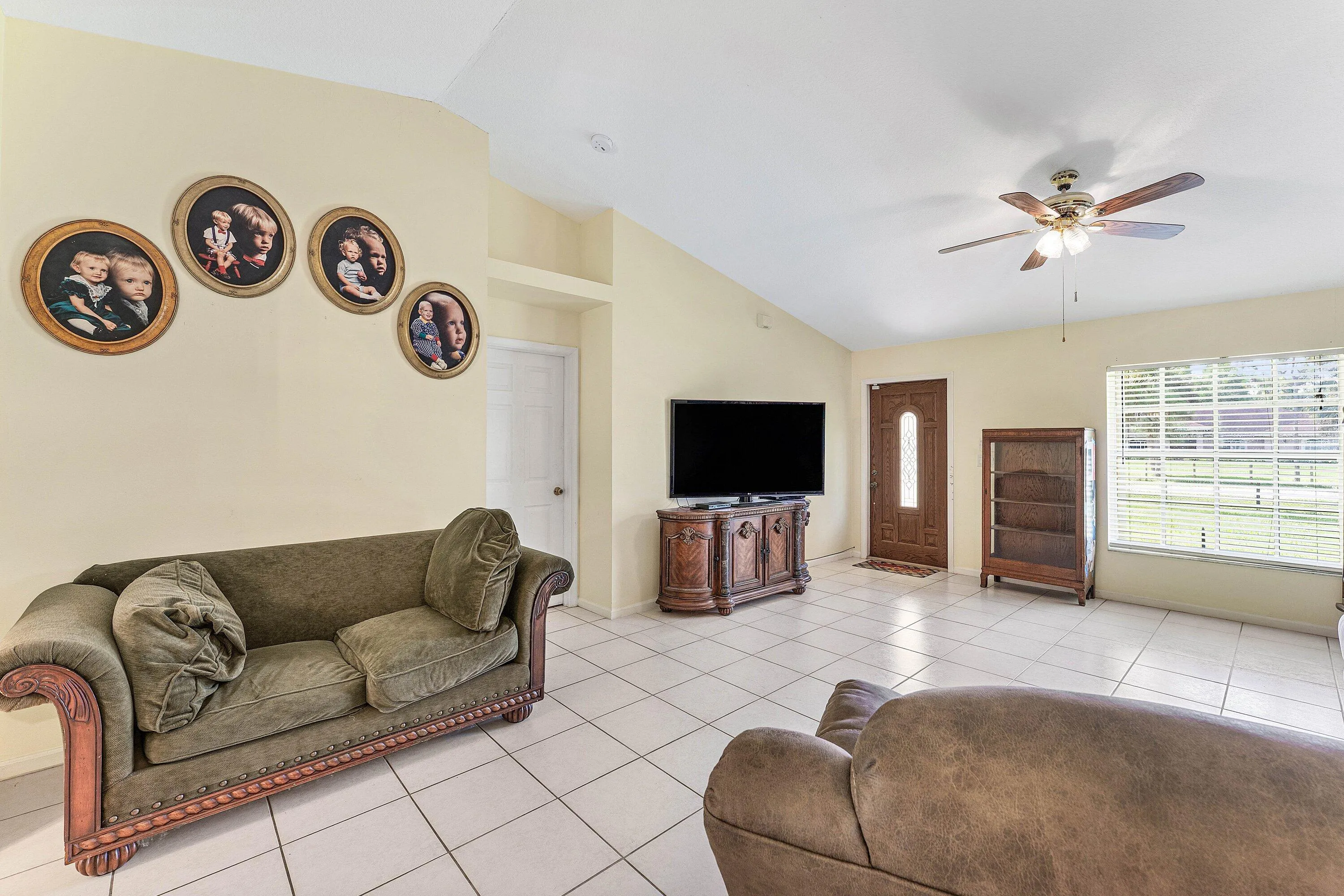 009-1231566thStreetNorth-WestPalmBeach-F