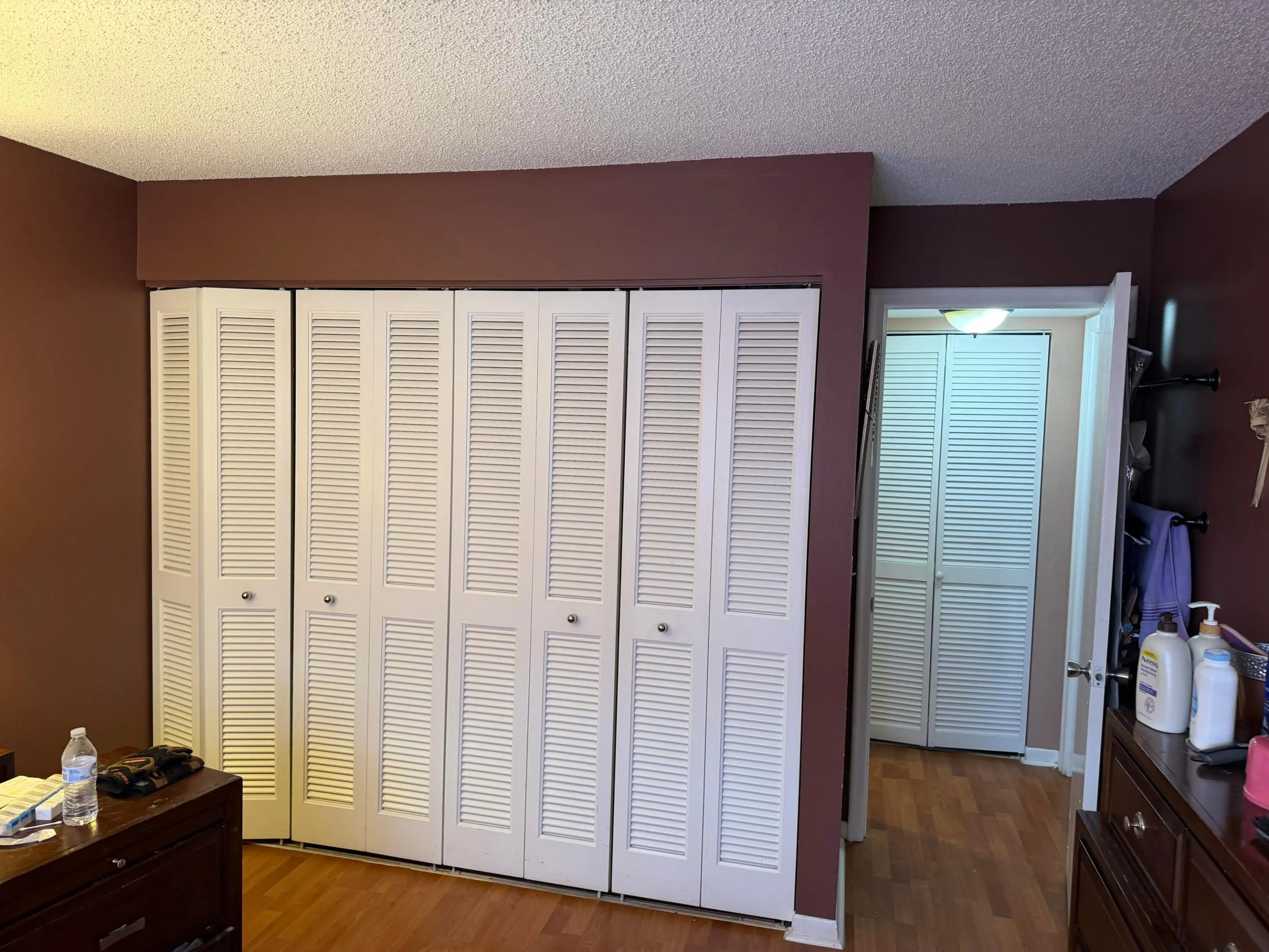 Wall closets