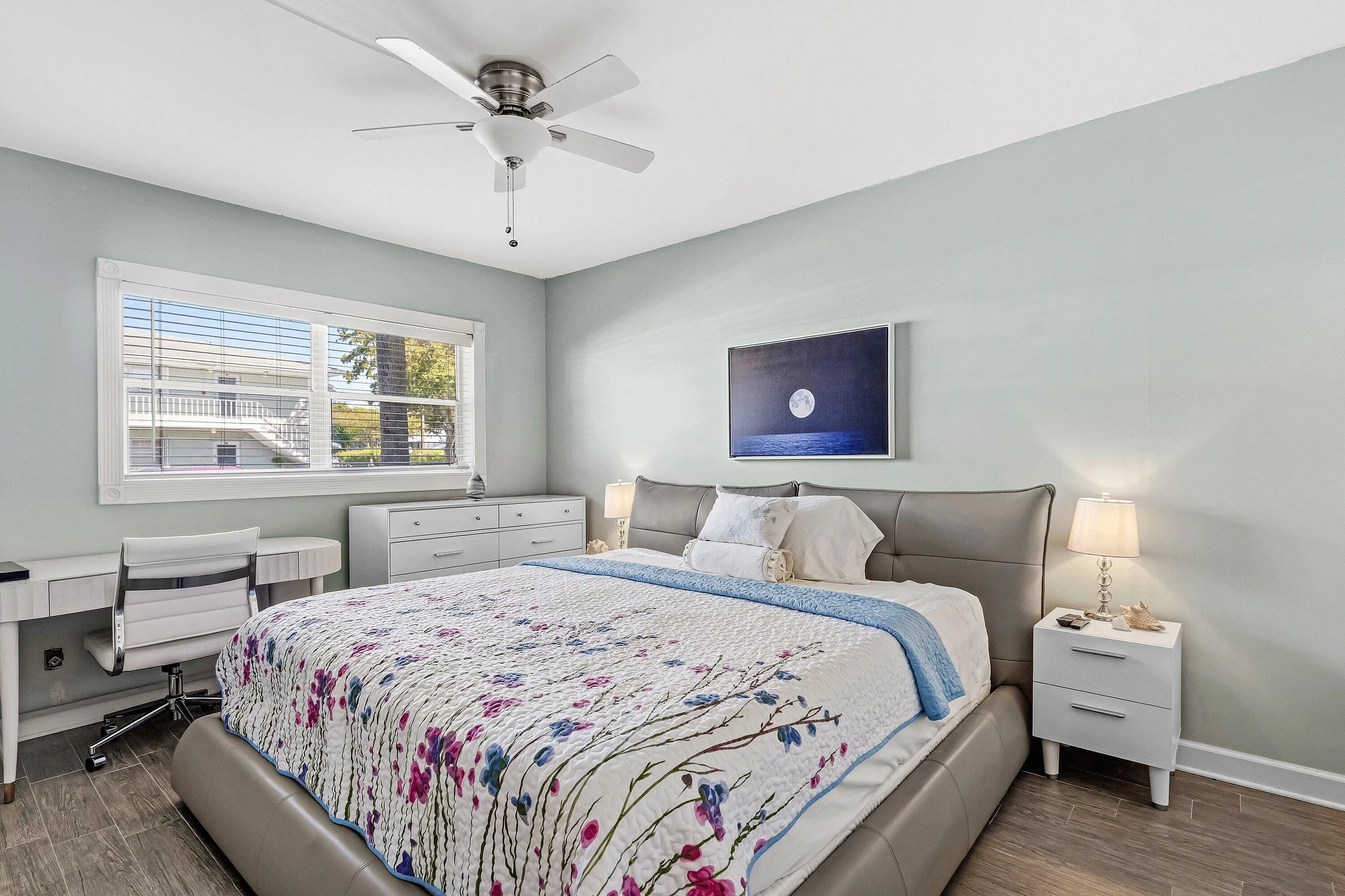 017-2440Southwest22ndAvenue-703-DelrayBe