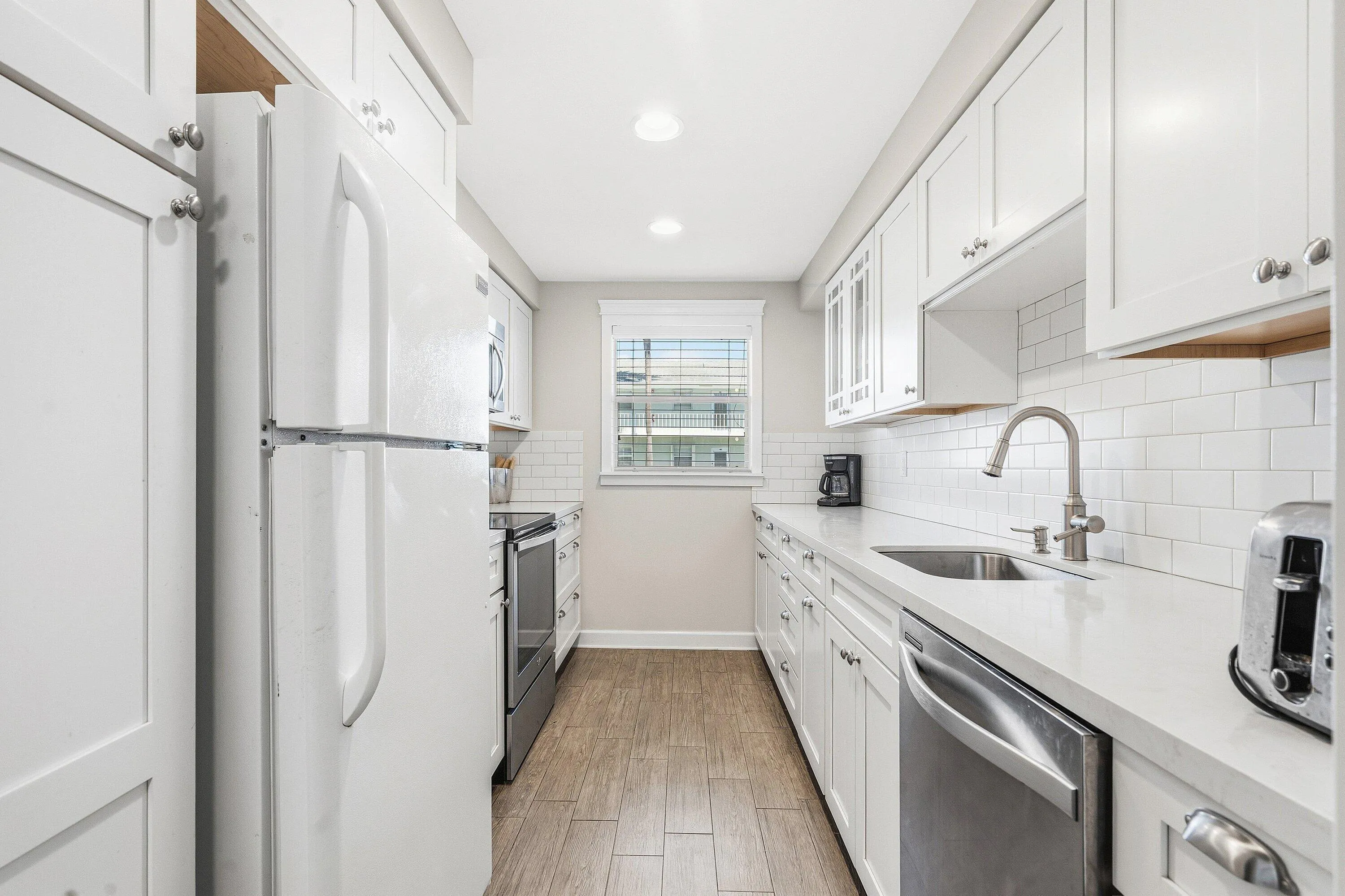 011-2440Southwest22ndAvenue-703-DelrayBe