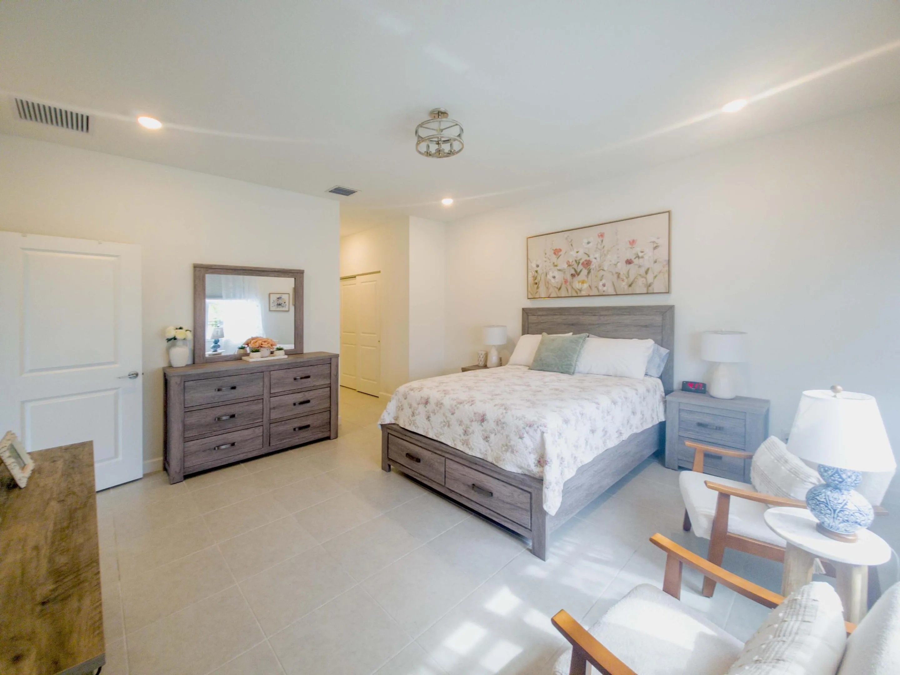 M Bedroom 1