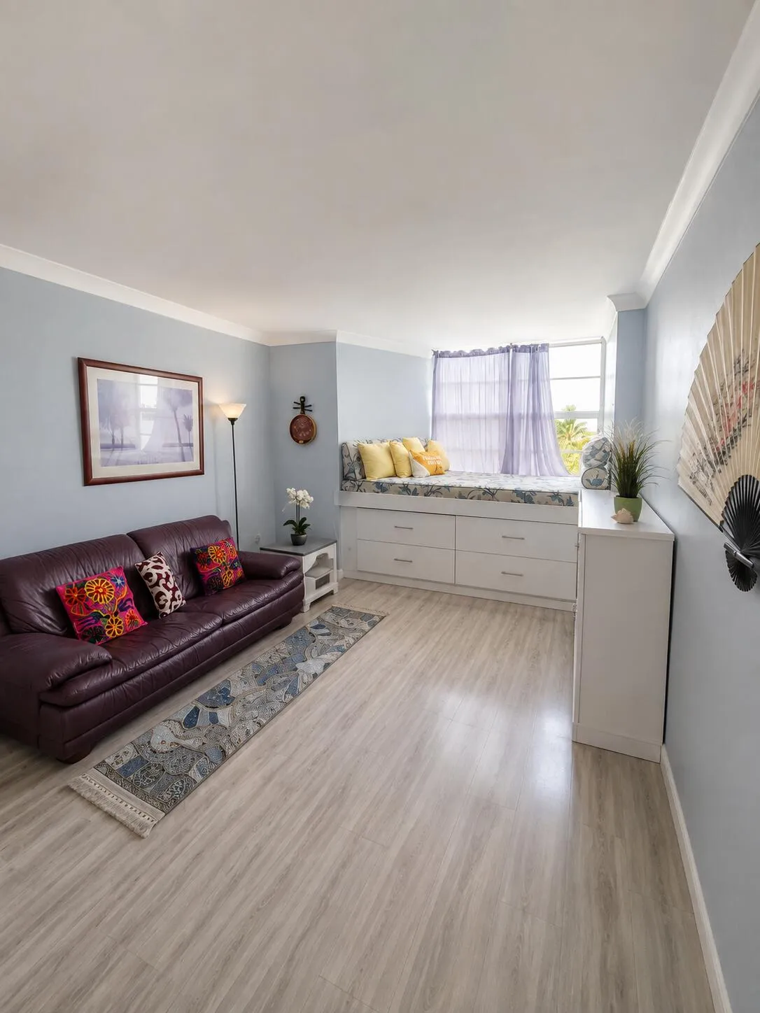 Comfortable den with step up bed, maximizing the water view