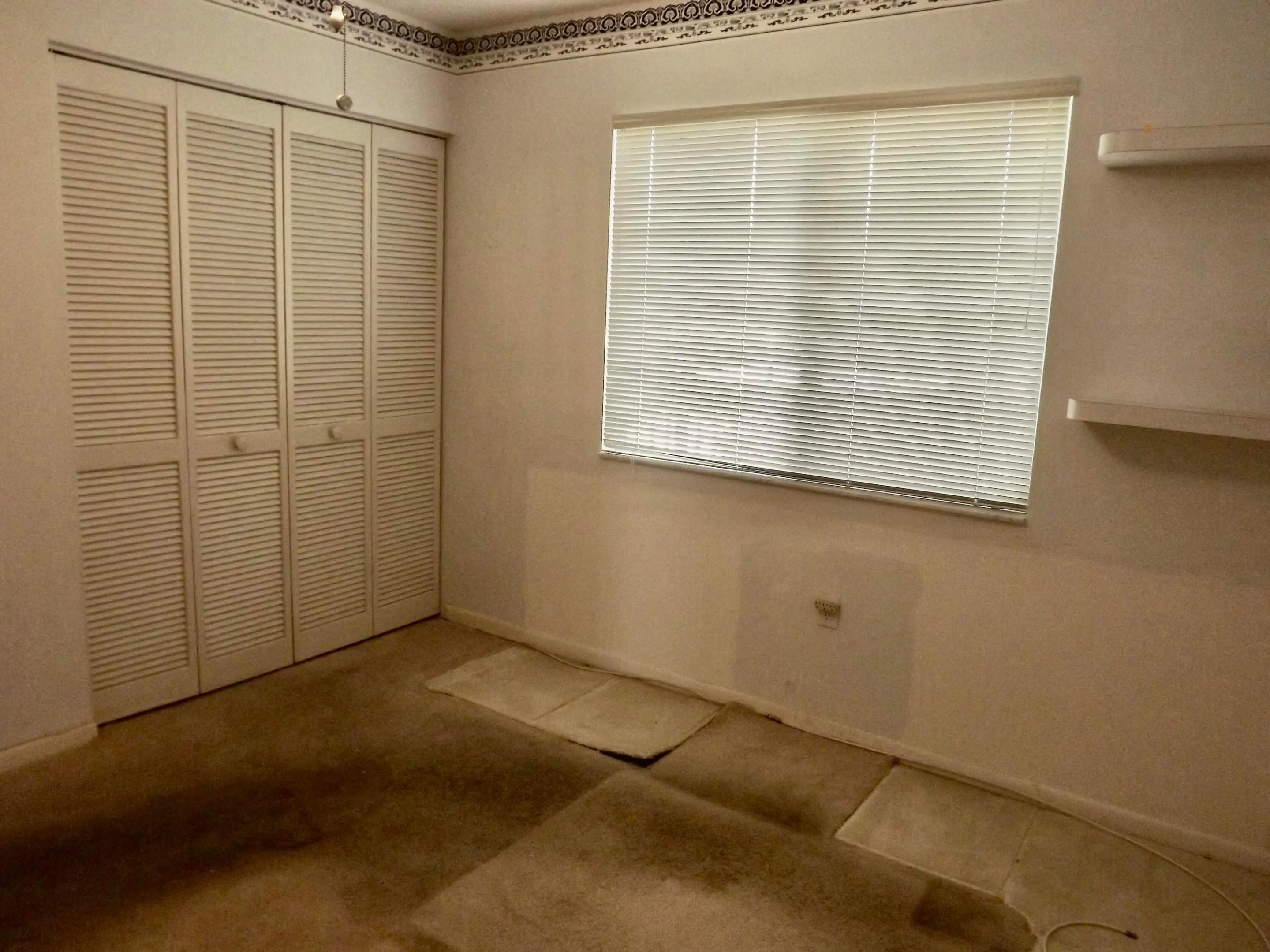 Secondary bedroom