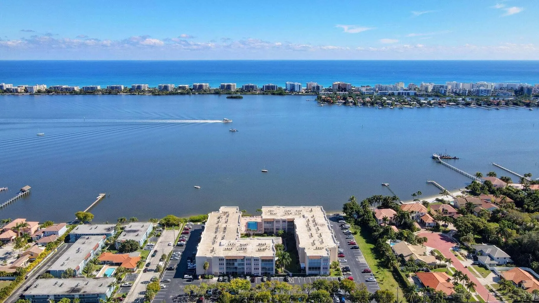 PALM LAKE AERIAL