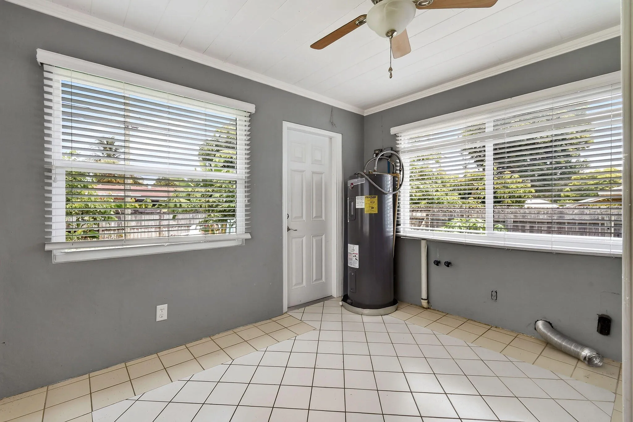 Laundry & Storage Room