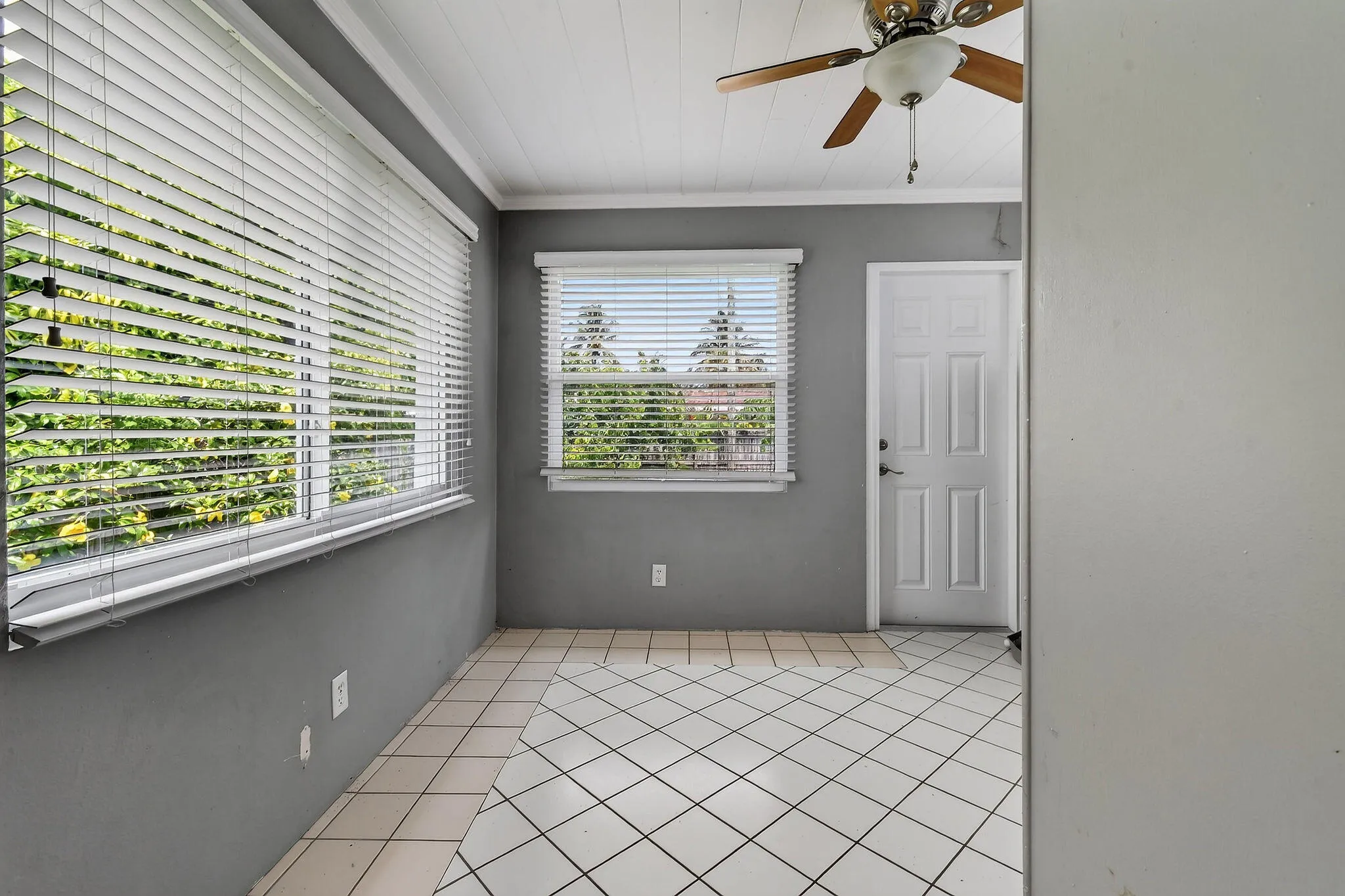 Laundry & Storage Room