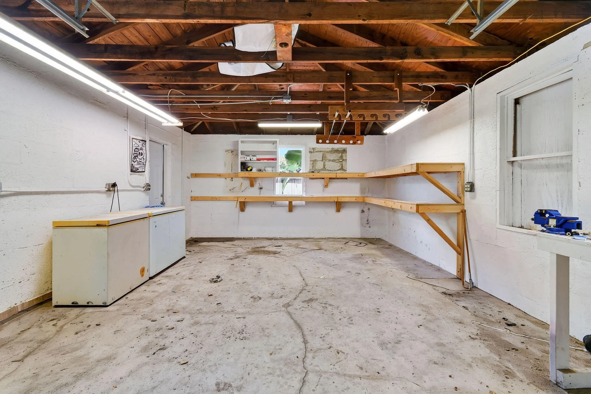 Detached Garage Workshop