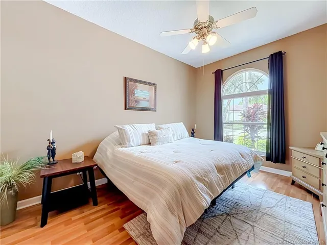 LAMANITE FLOORS, FAN, NICE LG WINDOW WITH ENSUITE BATHROOM