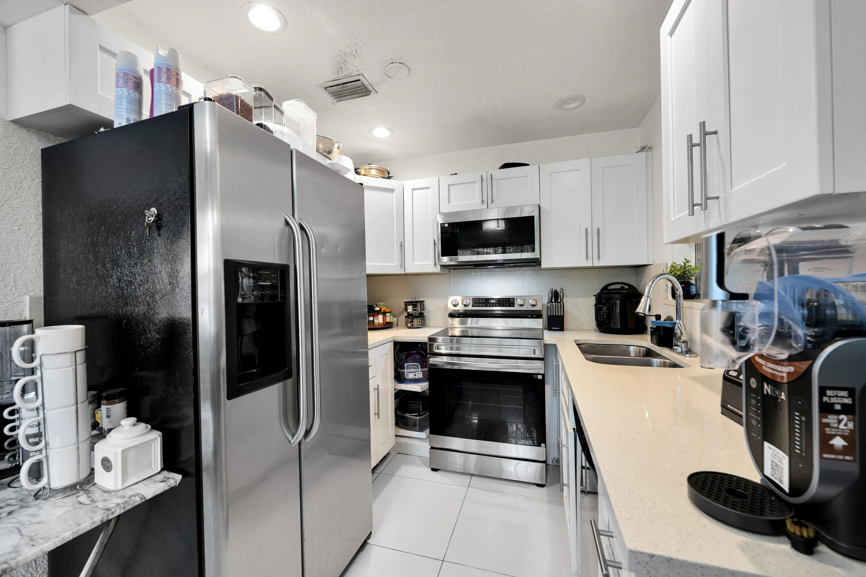 406 SW 15th Terrace 00020