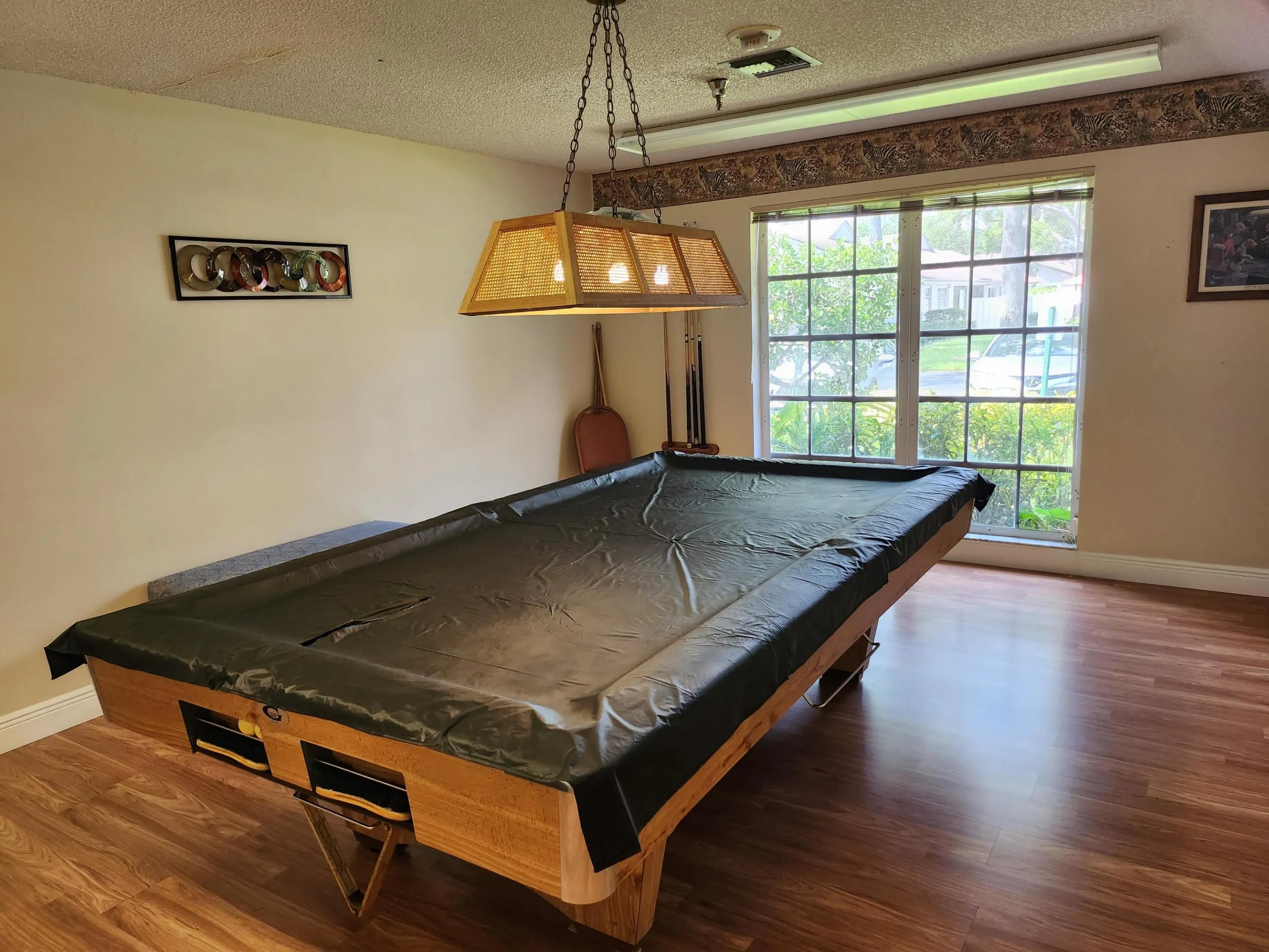 8625 Jasmine Way Boca pool table