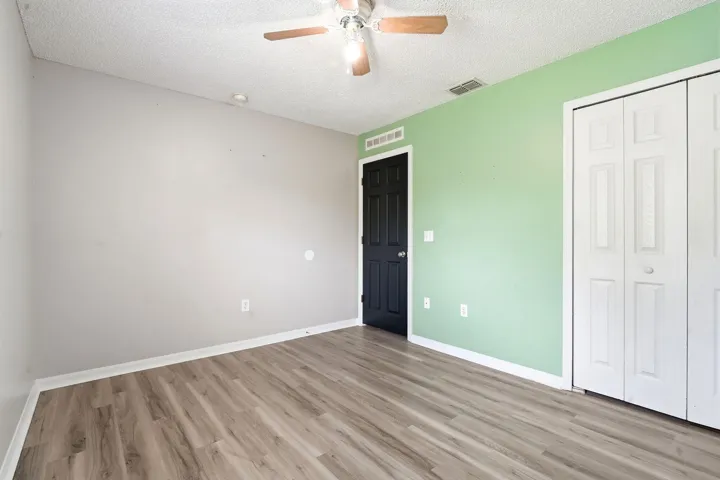 46-web-or-mls-3088-wainwright-st