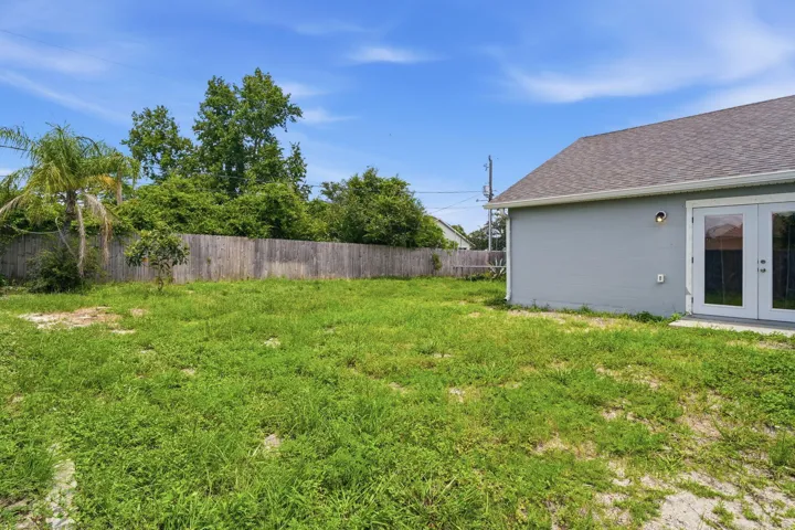 8-web-or-mls-3088-wainwright-st