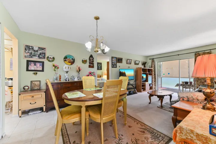 04 dining area 01