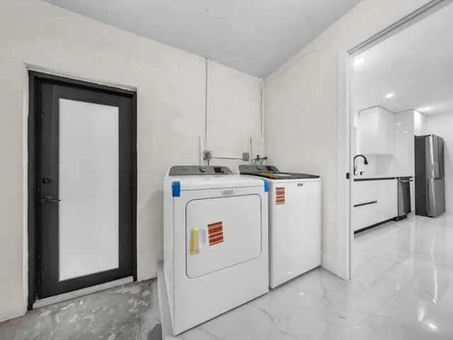 Washer/Dryer