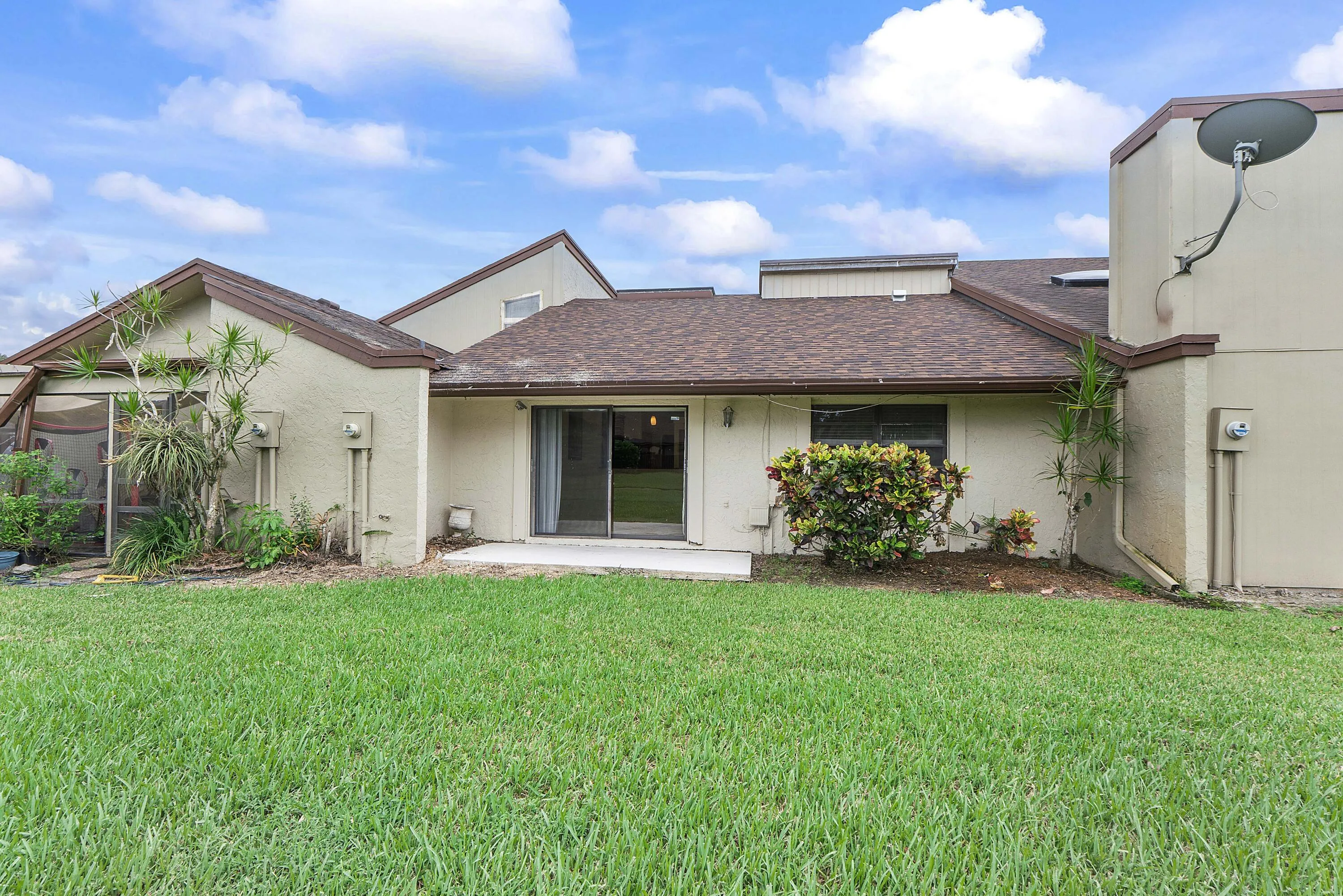22686 Vistawood Way_037