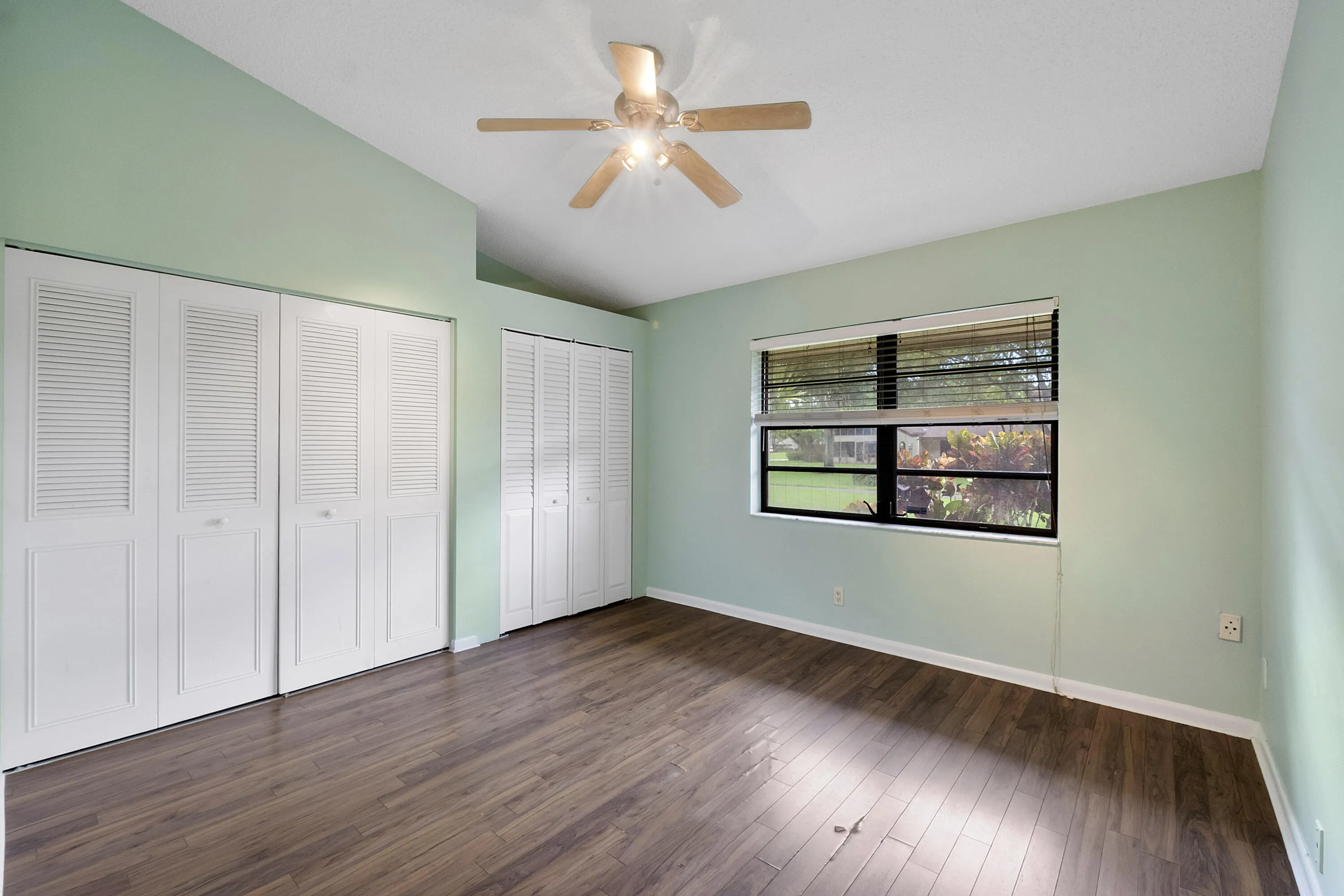22686 Vistawood Way_024