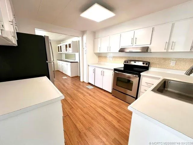 Property photo 35