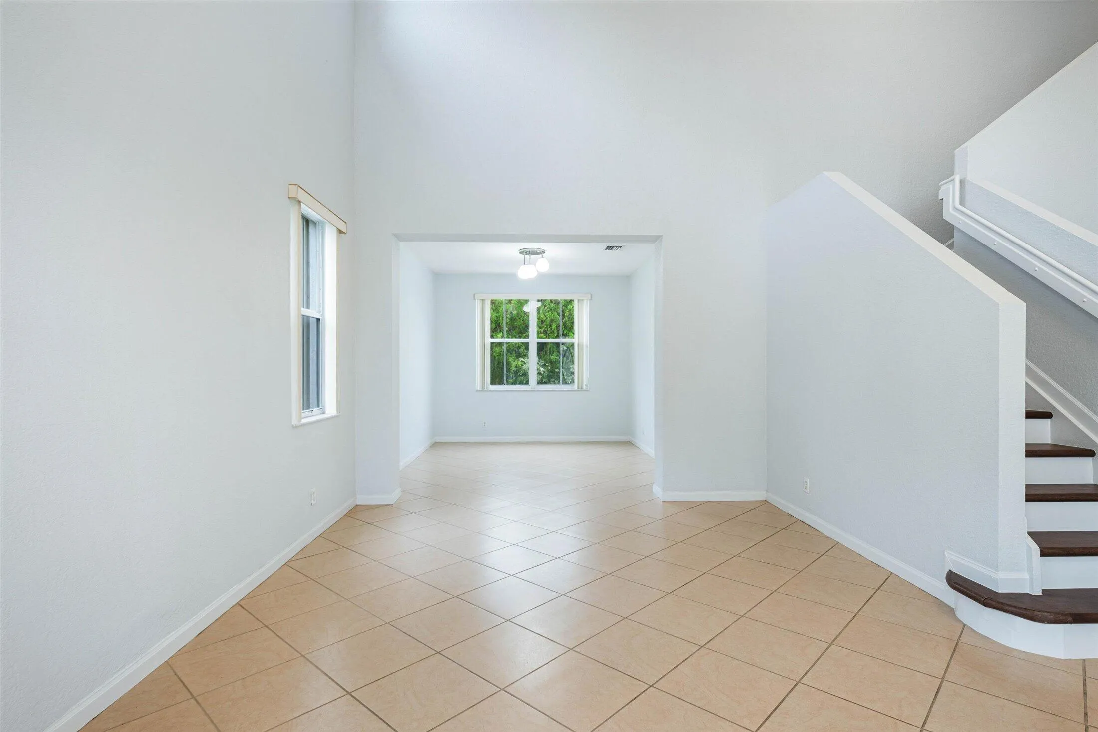 05-890 Hawthorn Terrace, Weston-10
