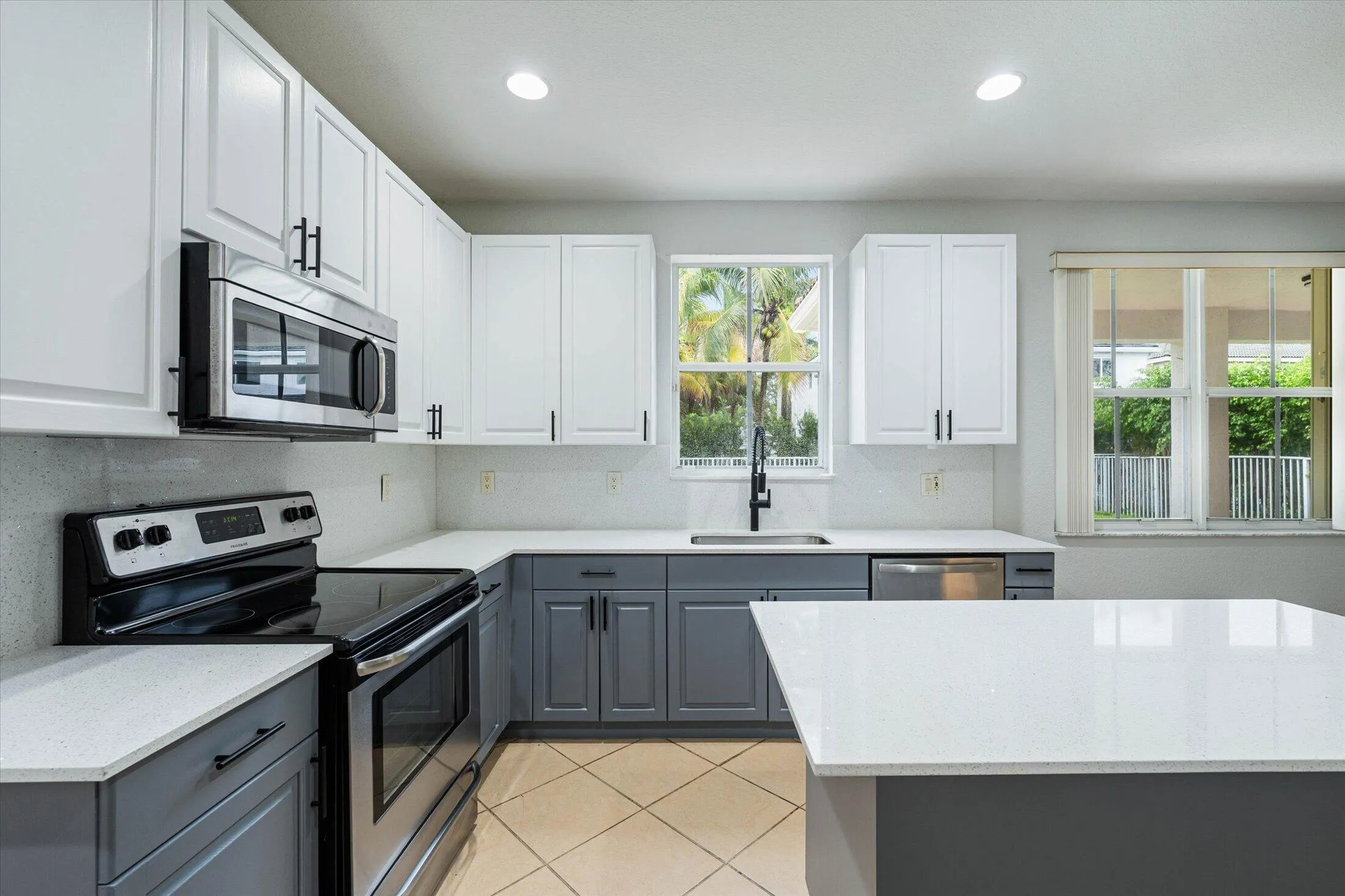 11-890 Hawthorn Terrace, Weston-16