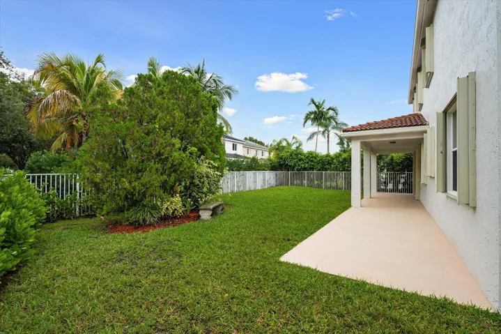 26-890 Hawthorn Terrace, Weston-8