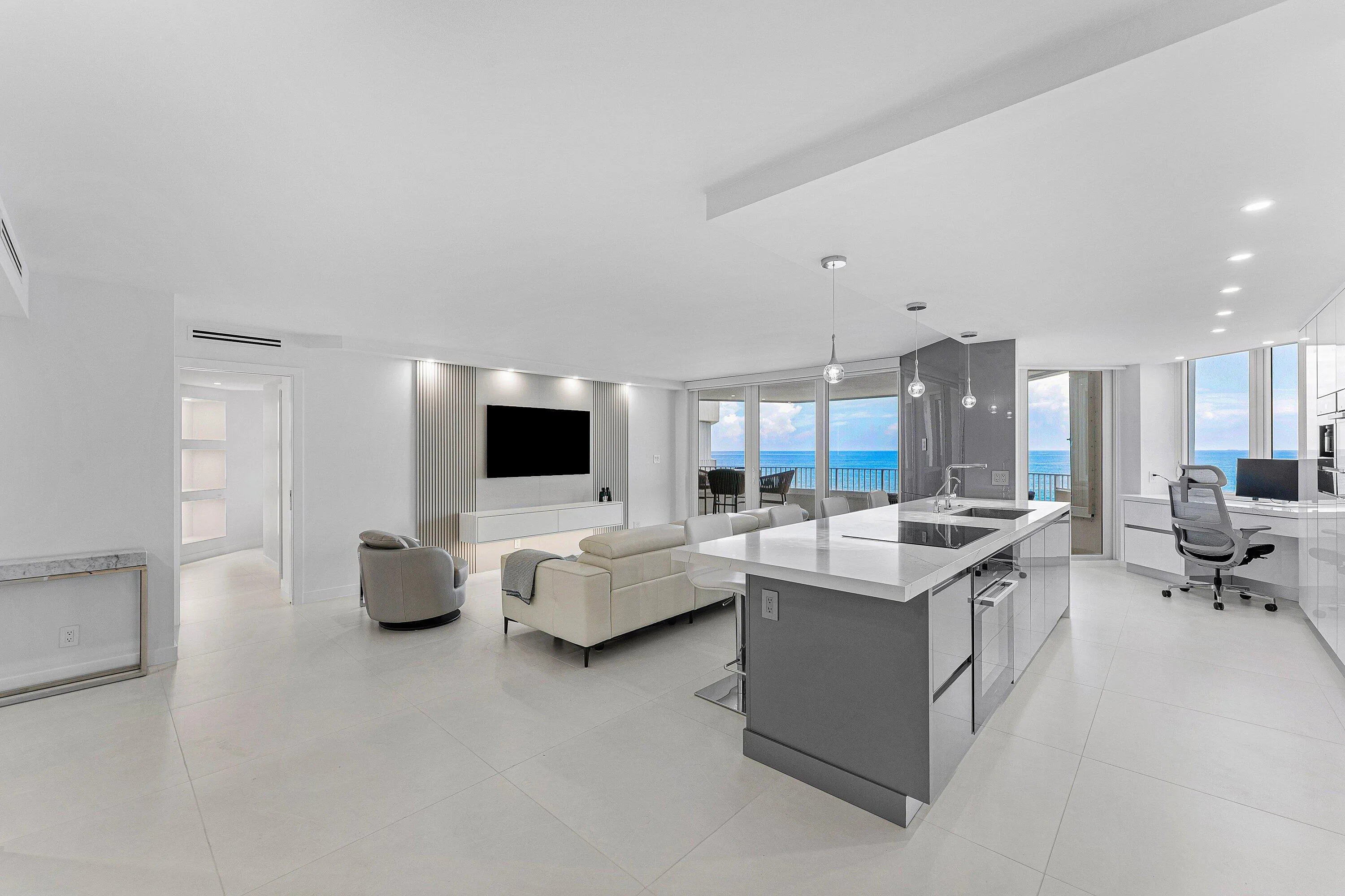 004-550SouthOceanBoulevard-906-BocaRaton