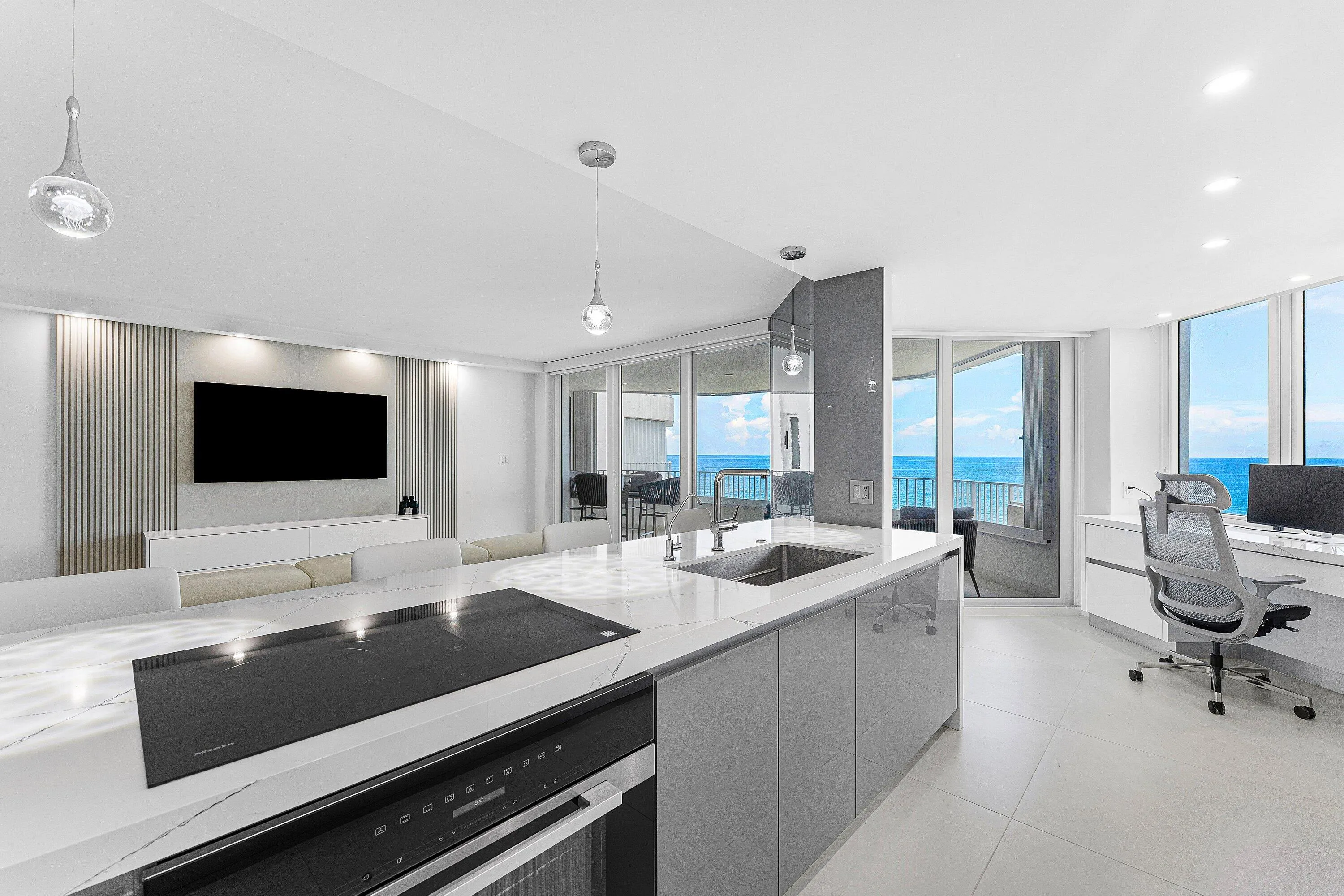 006-550SouthOceanBoulevard-906-BocaRaton