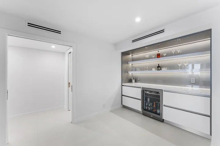 008-550SouthOceanBoulevard-906-BocaRaton