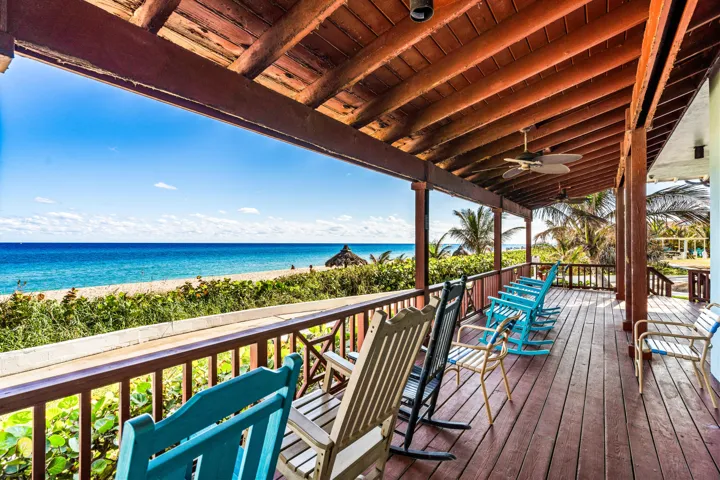 023-8HibiscusDrive-BrinyBreezes-FL-33435