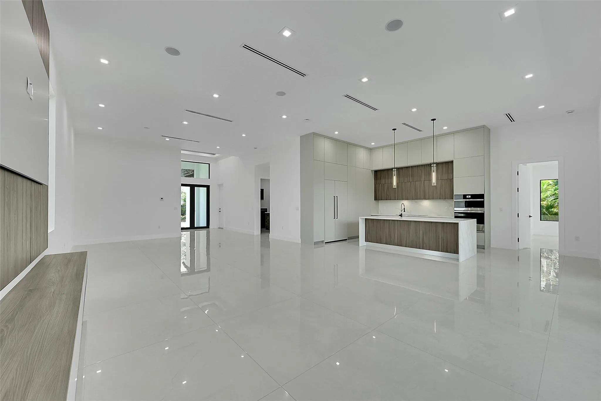 Living Room/Dining Room