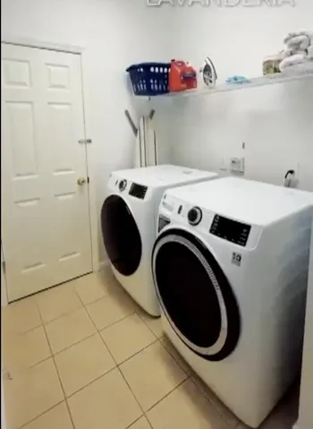 18 Bath 1