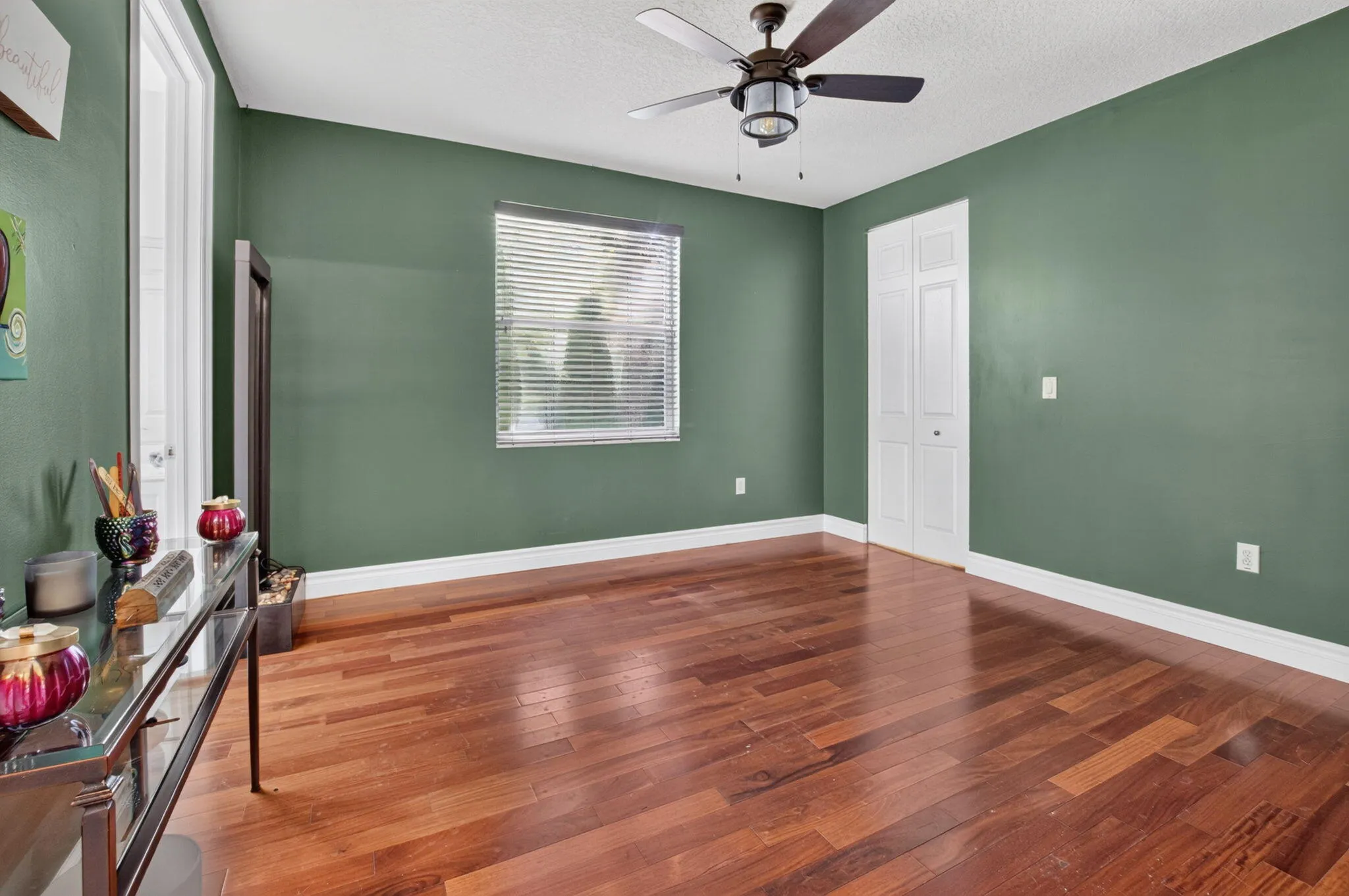 Upstairs Guest Room 2